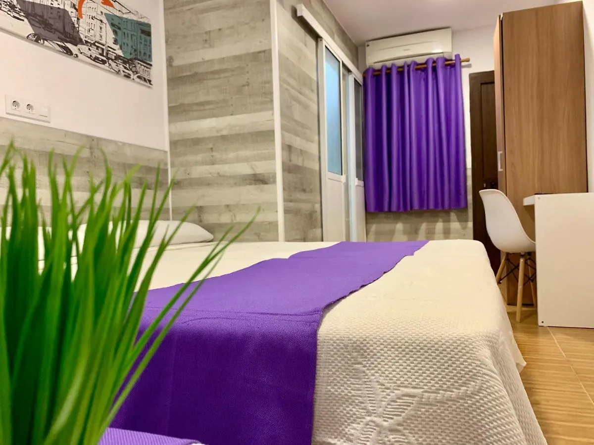 Hostal Dori Tarifa 0*,  Spain